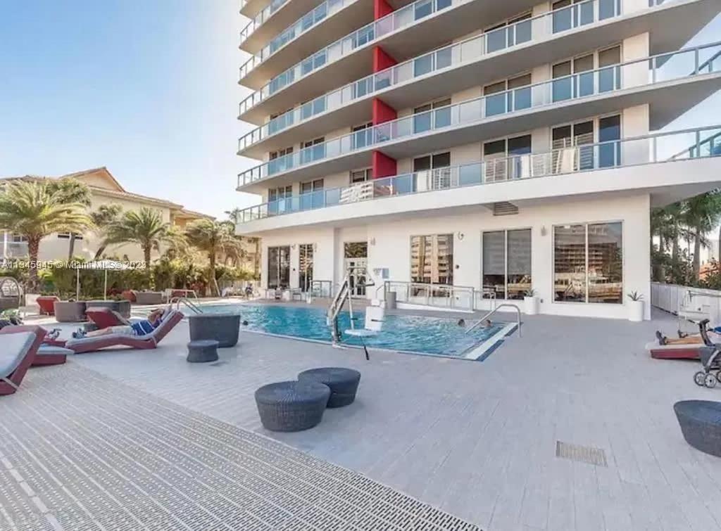 2602 E Hallandale Beach Blvd 1 Br Villa Exterior photo
