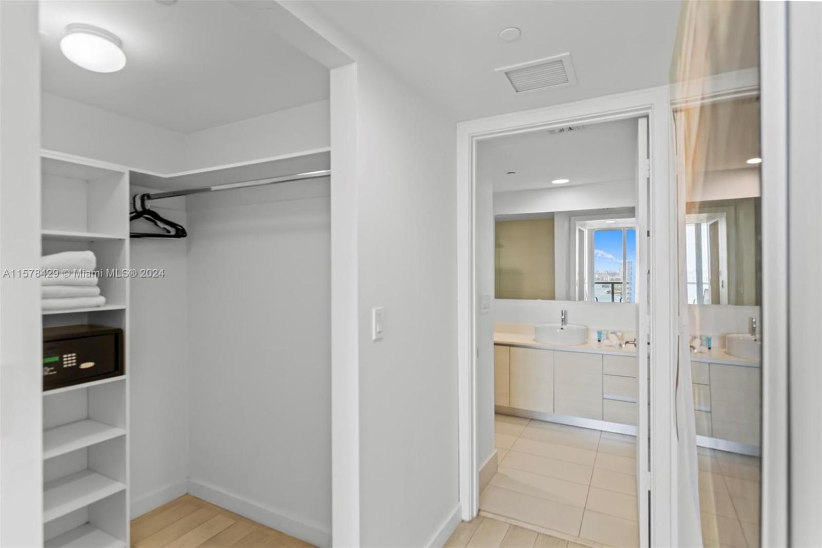 2602 E Hallandale Beach Blvd 1 Br Villa Exterior photo